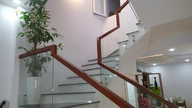 Bán nhà 3 tầng 3 mê đẹp kiên cố kiệt Nguyễn Phước Nguyên giá rẻ