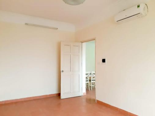 Cho thuê căn hộ 2 PN đẹp, sạch sẽ chung cư Vimeco Phạm Hùng, 9 tr/tháng. LH 0974734015