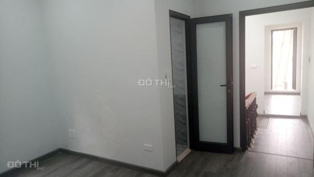 Bán nhà Bùi Xương Trạch, 60m2, nhà đẹp long lanh, ô tô vào nhà, lô góc. Giá 5.35 tỷ