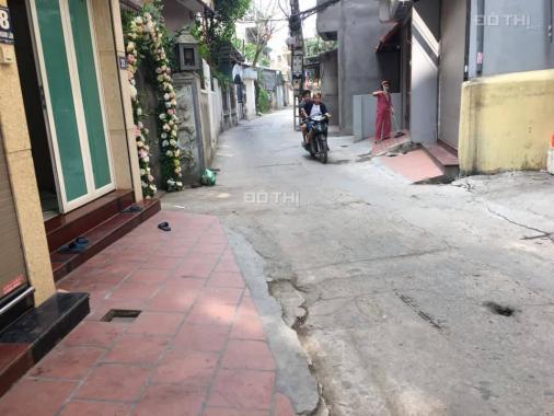 Bán căn nhà 30m2; 5 tầng; MT 3.5m, ngõ phố Thanh Lân, Hoàng Mai, Hà Nội, giá 1.85 tỷ. LH 0946839756