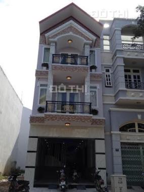 Chị Hoa bán nhà 92m2, đường Phạm Hữu Lầu, Huyện Nhà Bè, giá hấp dẫn. 0377.708.676