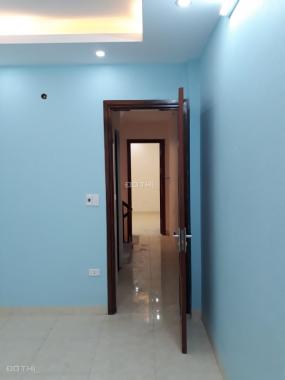 Bán nhà Đại Mỗ(5Tx40m2) ô tô vào nhà giá chỉ 3.3 tỷ, hướng Tây Nam. LH 0939965555