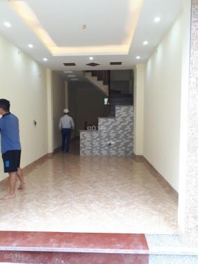 Bán nhà riêng xây mới P. Dương Nội, Hà Đông 35m2, 3 tầng, giá 1.56 tỷ. Ô tô đỗ cạnh nhà
