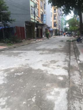 Bán đất tái định cư Kiều Mai, cạnh quận ủy Bắc Từ Liêm, Hà Nội, đường 11m vỉa hè 2m. LH 0962565333