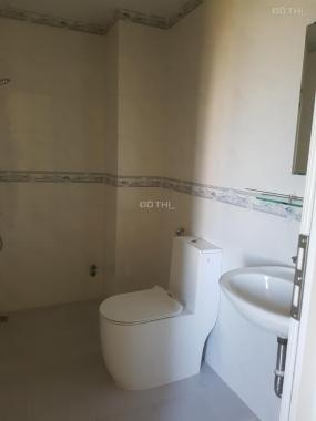 Phòng trọ Quận 7 (ngay chợ Phú Thuận), 20-30m2, toilet riêng, nhà mới. Full nội thất; 4 triệu/tháng