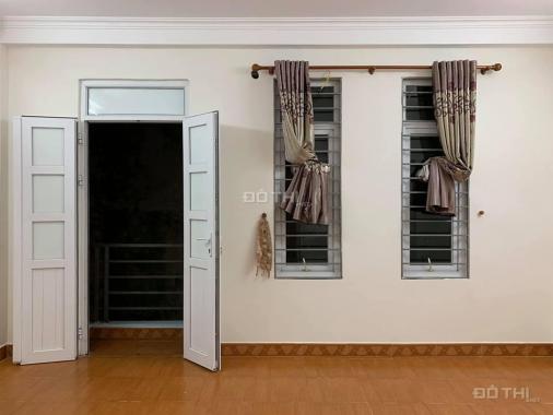 3.3 tỷ, nhà 40m2, 5 tầng, an sinh đỉnh, chắc chắn tại Vũ Trọng Phụng, Thanh Xuân, HN