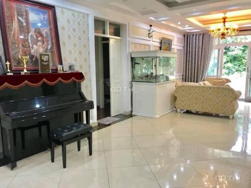 Bán nhà đẹp ngõ Phố Huế, Tràng An, Hai Bà Trưng, ô tô đỗ cửa, 62m2, giá 12 tỷ