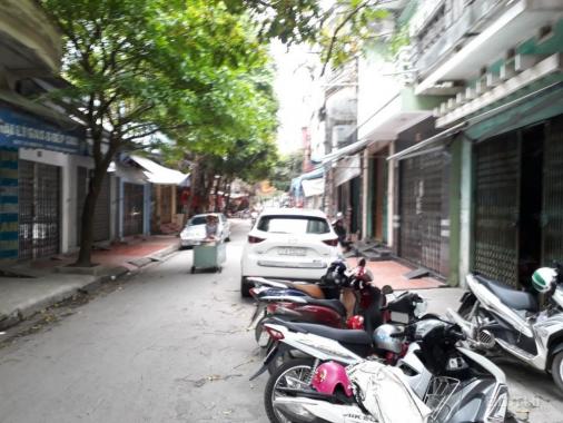 Bán nhà 2 tầng mặt đường Bùi Mộng Hoa, Kiến An, cách chợ Bến Phà 100m
