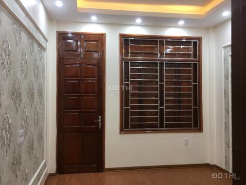 Tôi bán nhà riêng ở phố Nguyễn Viết Xuân, phường Khương Mai, Quận Thanh Xuân, HN. DT 39m2 x 4 tầng