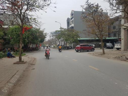 Bán lô đất mặt đường Nguyễn Tất Tố vị trí đẹp, ngang 5m