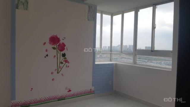 Bán 5 căn hộ Petroland đường Nguyễn Duy Trinh, Q2, căn góc, sổ hồng, full nội thất