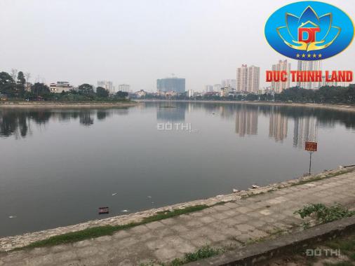 Chính chủ hiện cần bán gấp suất đất biệt thự mặt hồ Định Công 290m2, đường 17.5m