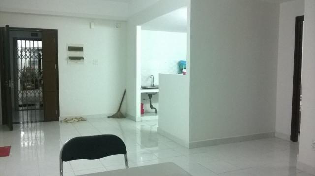 Bán căn hộ Petroland, Quận 2, DT 80m2, 2PN, 2WC, có sổ hồng, giá rẻ. 0907706348 Liên