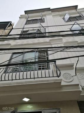 Bán nhà Tả Thanh Oai, Thanh Trì 32m2, 5 tầng mới đẹp, giá 2.1 tỷ. LH 0903070282