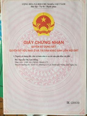 Gia đình cần bán gấp căn hộ 98m2, tầng 10, gồm 2PN, 2WC, sổ đỏ tòa NO17 Sài Đồng, giá 2.1 tỷ