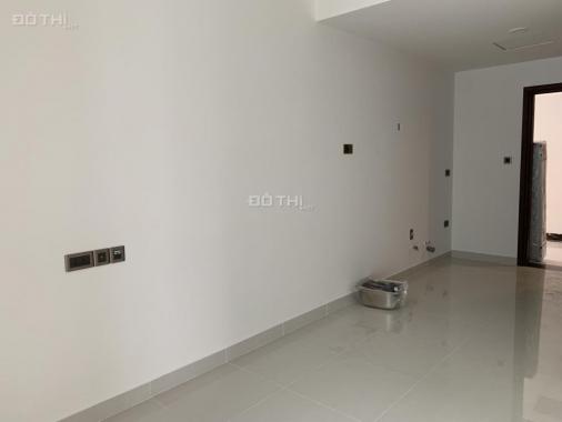 Cho thuê officetel Sài Gòn Royal, 35 Bến Vân Đồn, (40m2), giá chỉ: 15 tr/th. LH: 0947038118