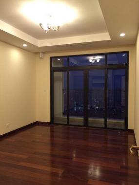 Chính chủ cho thuê CHCC Royal City tầng 19, DT: 105m2, 2PN, giá 13 tr/tháng. LH: 0964399884