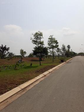 Bán đất dự án KĐT Làng Sen Việt Nam, Đức Hòa, Long An, lô G1 mặt hồ, diện tích 90m2, giá 1.1 tỷ