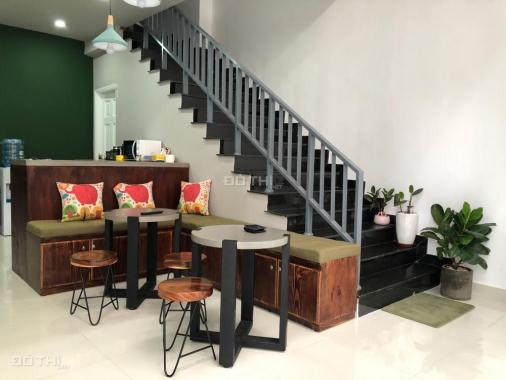 Cho thuê shophouse Florita Quận 7 view hồ bơi có nội thất, nhà đẹp, giá 25tr/th. LH 0909958178