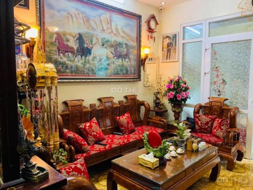 Bán nhà Trần Thái Tông - 5 tầng - ngõ to 3m - 3,3 tỷ - tặng nội thất 1 tỷ. LH 0962224334