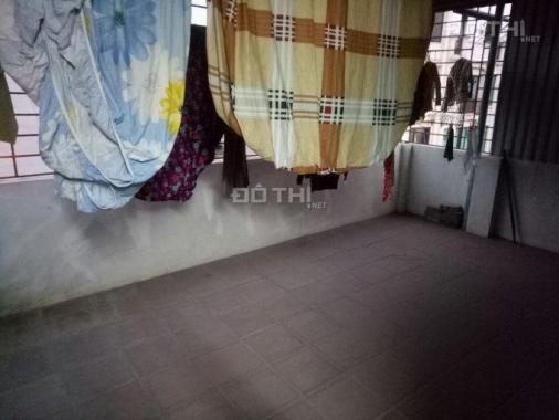 Nhà 3 tầng 1 tum, 35m2, Tư Đình, Long Biên, nhà đẹp, giá rẻ, đường to có vỉa hè, hướng Đông Nam