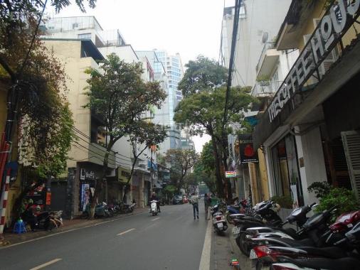 Bán nhà mặt phố Bùi Thị Xuân, 35m2 xây 5 tầng, đang cho thuê 75 tr/tháng, LH: 0963520025