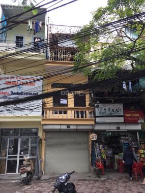 Cho thuê nhà mặt phố Phạm Văn Đồng, MT 12m, DTSD 1200m2, 3 tầng, giá: 221 triệu/th. LH 0912768428