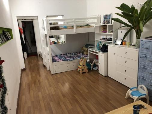 Căn hộ tập thể Nam Thành Công, mặt phố Nguyên Hồng, quận Ba Đình, đẹp như chung cư mới, 60m2, 2PN