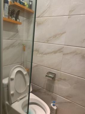 Bán căn hộ Q. 7, DT: 85m2, 2PN, 2WC, sổ hồng, giá 2.1 tỷ