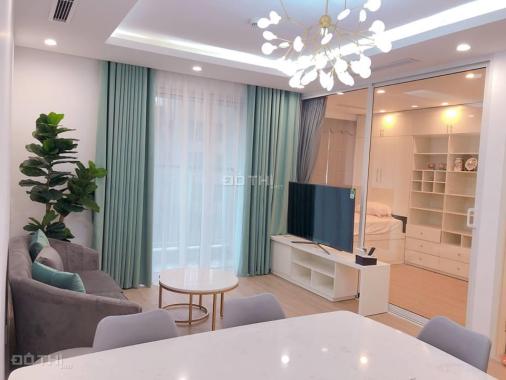 Cho thuê CHCC Hà Nội Center Point - Lê Văn Lương, 75m2, 2 PN sáng, full NT thiết kế, nhà thoáng