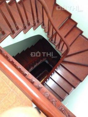 Cho thuê nhà mặt ngõ 106 Hoàng Quốc Việt 4 tầng, 60m2, giá 35 triệu/tháng - LH 0903268939