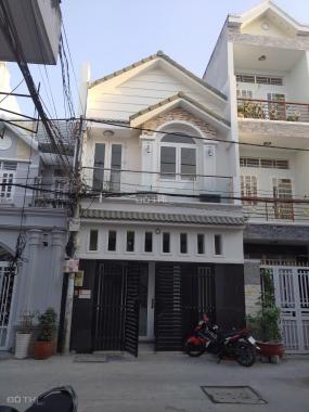 Cần bán nhà đường Đào Tông Nguyên, Nhà Bè, diện tích 50m2, giá 2 tỷ. LH: 0338737396