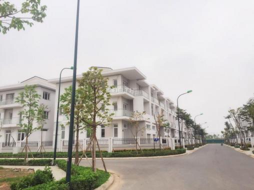 Cần bán gấp lô biệt thự K 336m2 mặt đường Nguyễn Văn Huyên kéo dài, đã hoàn thiện, vào ở ngay