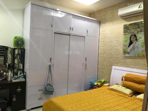 Bán nhà đường Âu Dương Lân, Phường 3 , quận 8. DT: 4.4x15m, giá:  5,4 tỷ