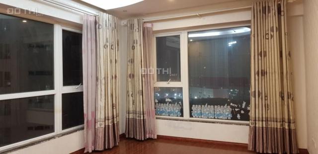 Bán chung cư cao cấp 4,2 tỷ, DT 151m2, tòa 29T1 Hoàng Đạo Thúy, Lê Văn Lương, Cầu Giấy