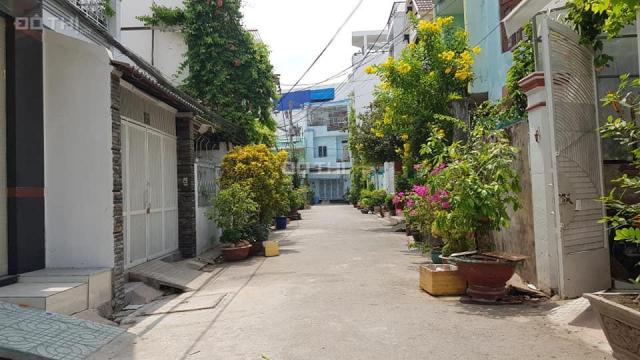 Nhà HXH 111/ Vườn Lài, P. Phú Thọ Hòa, DT 4x15m, 2 lầu, ST, giá 6,7 tỷ