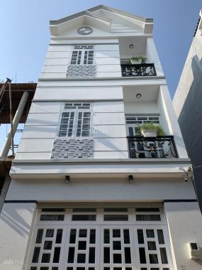Bán nhà phố hẻm 8m Huỳnh Tấn Phát, Nhà Bè, DT 5x12m, 3 lầu. Giá rẻ nhất khu vực chỉ 3,8 tỷ