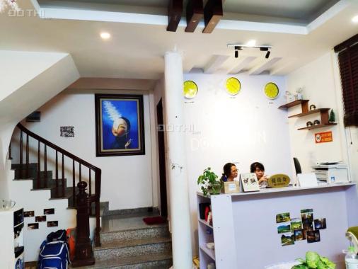 Bán nhà đẹp phố Hàng Vôi, Hoàn Kiếm, thiết kế homestay hiện đang cho thuê 70tr/tháng