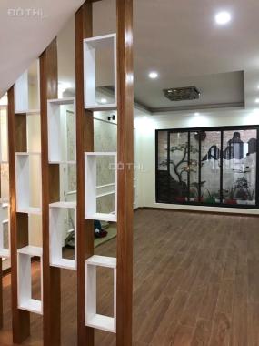 Chính chủ nhà phố Quan Nhân, DT 42m2, 5 tầng, 4.3 tỷ, 0987 023 706