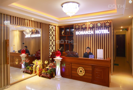 Bán khách sạn mặt tiền Hà Bổng, DT 4.5x22m, 6 tầng, giá 19 tỷ