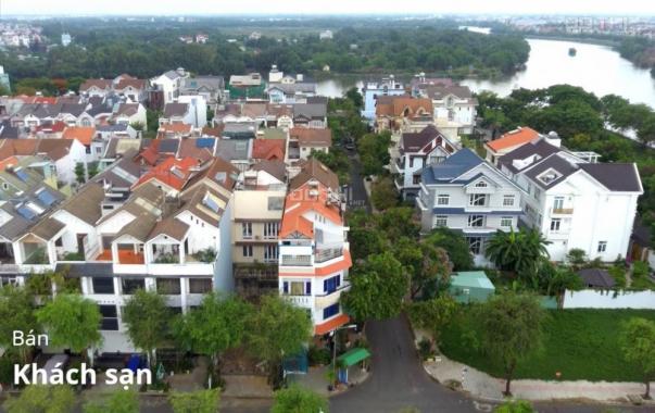 Chuyển nhượng KS vào kinh doanh ngay, khách sạn 2 mặt tiền đường Quận 7, giá 14.9 tỷ