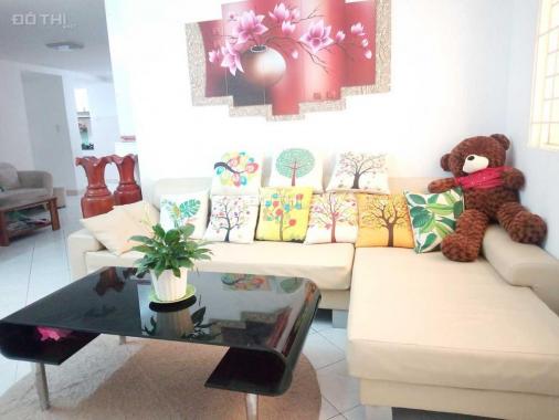 Bán căn hộ (lầu 1) chung cư Mỹ Thuận, Q. 8, đầy đủ tiện nghi, nội thất