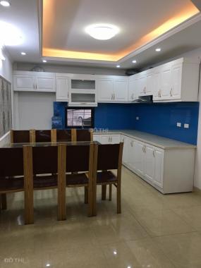 Nhà Hoàng Ngân, Lê Văn Lương, 42m2 x 5T mới, 4PN, 2 mặt thoáng, 4.5 tỷ. LH 0903070282 - 0968602200