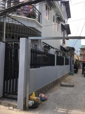 Bán nhà đẹp trệt + 2 lầu, mới đẹp, cách MT Nơ Trang Long chỉ 20m, gần Vincom