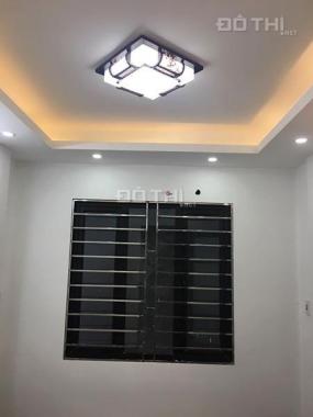 1,4 tỷ mua nhà đường Hoàng Mai. DT: 20m2, 4 tầng, MT: 3m, ngõ thông