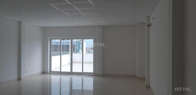 Cho thuê VP mặt tiền quận Phú Nhuận, DT: 30 - 80 - 130m2, giá 290 nghìn/m2/tháng (Giá ưu đãi)