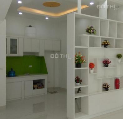 Bán nhà đẹp Vạn Phúc, Hà Đông, 42m2, 4 tầng, 2.7 tỷ, ô tô đỗ, kinh doanh. Gần bưu điện Hà Đông