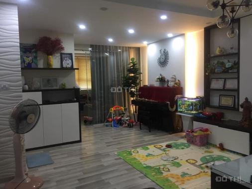 Căn chung cư nội thất đẹp nhất tòa 60B Nguyễn Huy Tưởng. Giá 2,3 tỷ bao tên để toàn bộ đồ