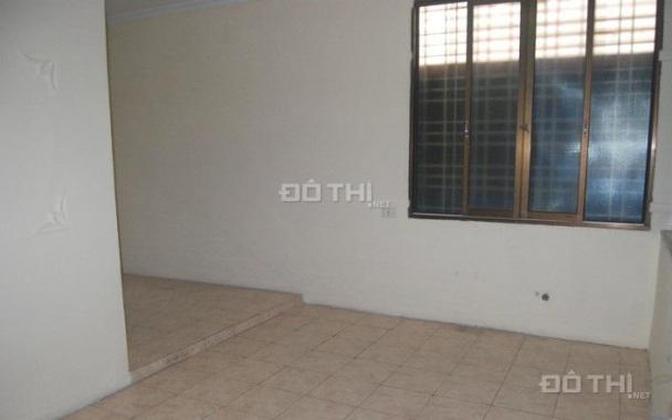 Cho thuê nhà MT kinh doanh, Phước Bình, 4x18m, 2 lầu, 3 phòng ngủ