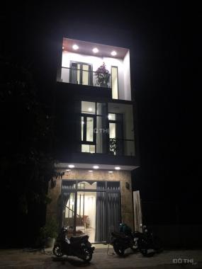 Bán nhà đẹp 3 tầng đường Nguyễn Công Hoan, phường Hòa An, quận Cẩm Lệ, Đà Nẵng